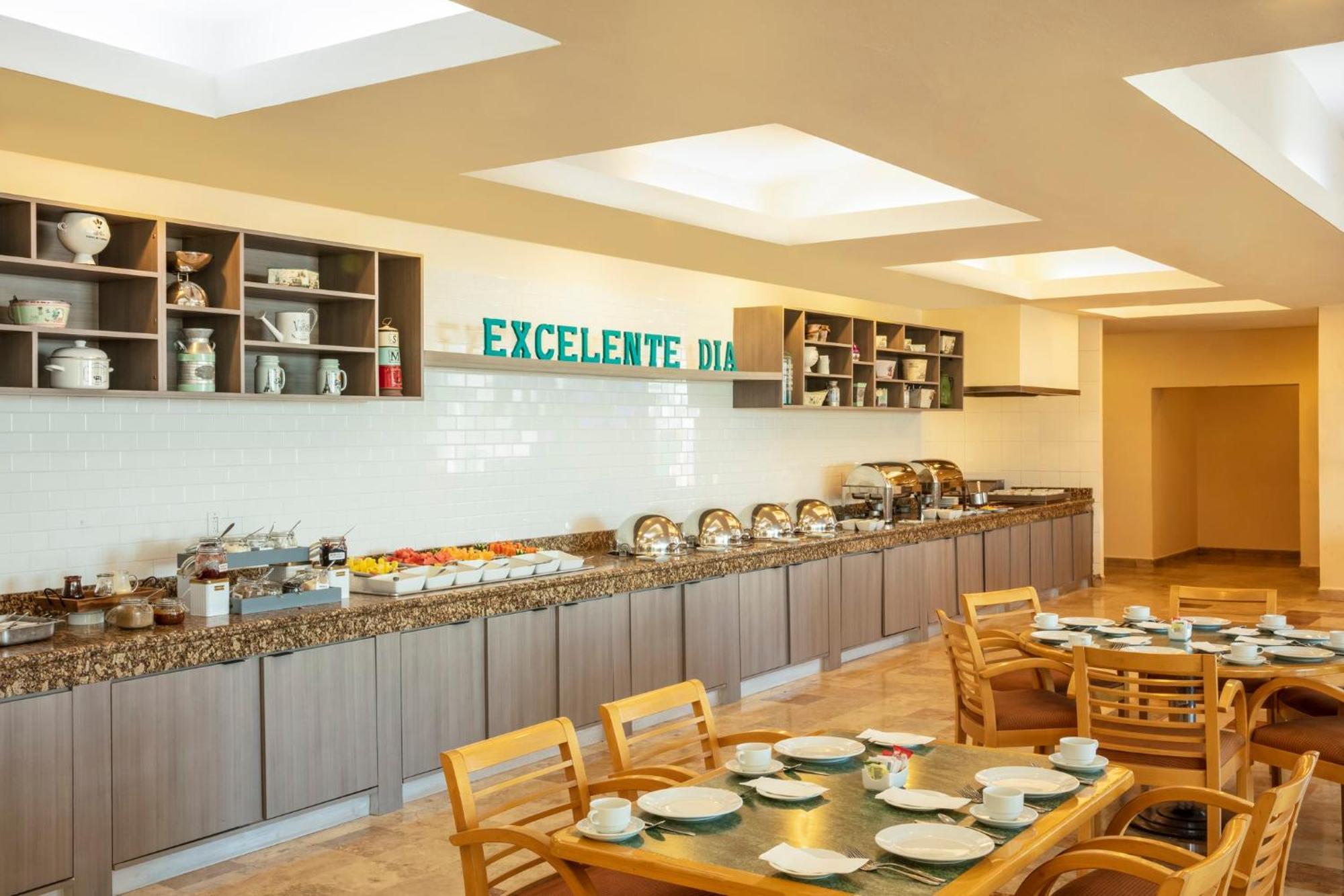 Fiesta Inn Express San Luis Potosi Oriente Luaran gambar