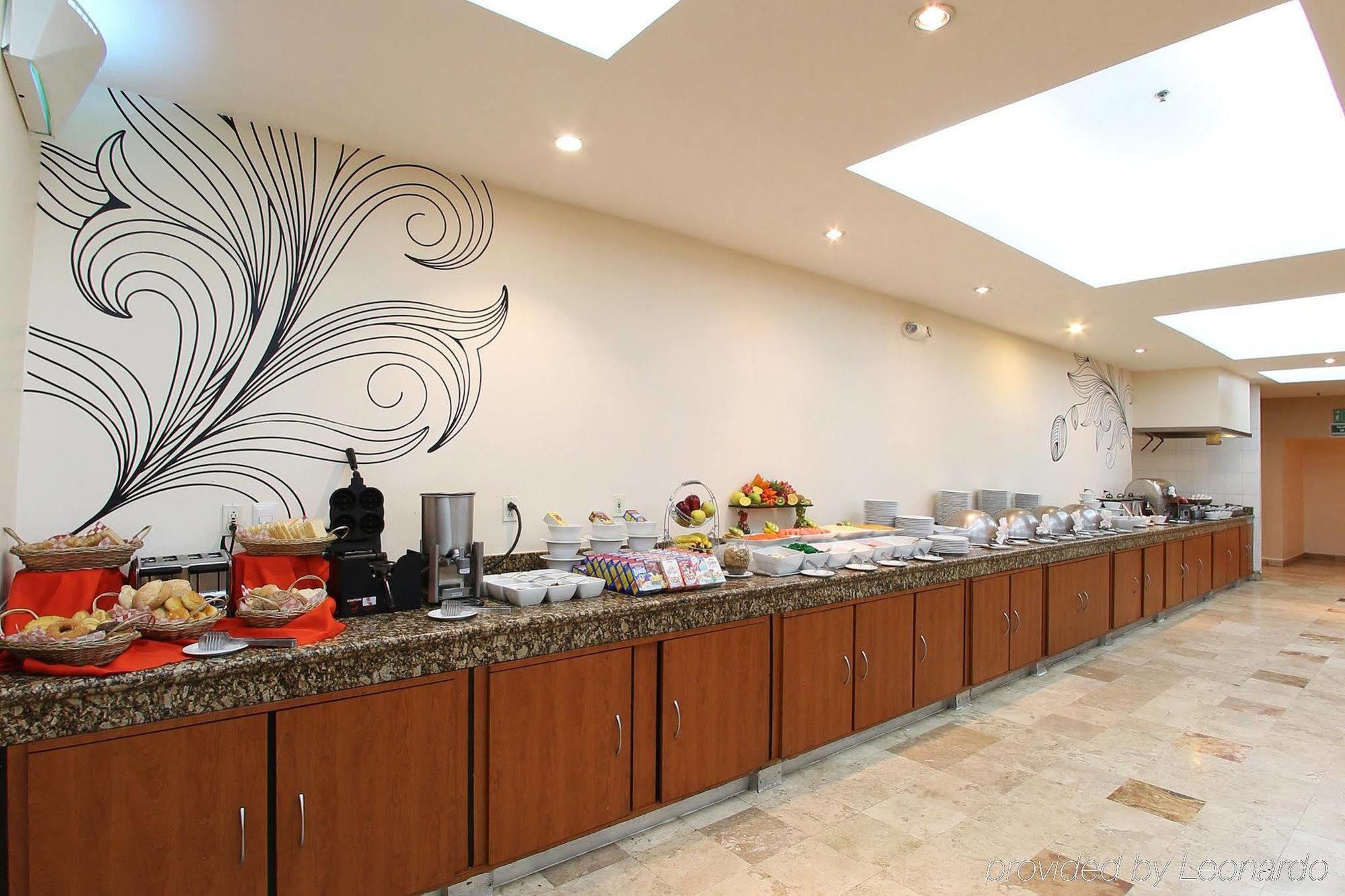 Fiesta Inn Express San Luis Potosi Oriente Luaran gambar
