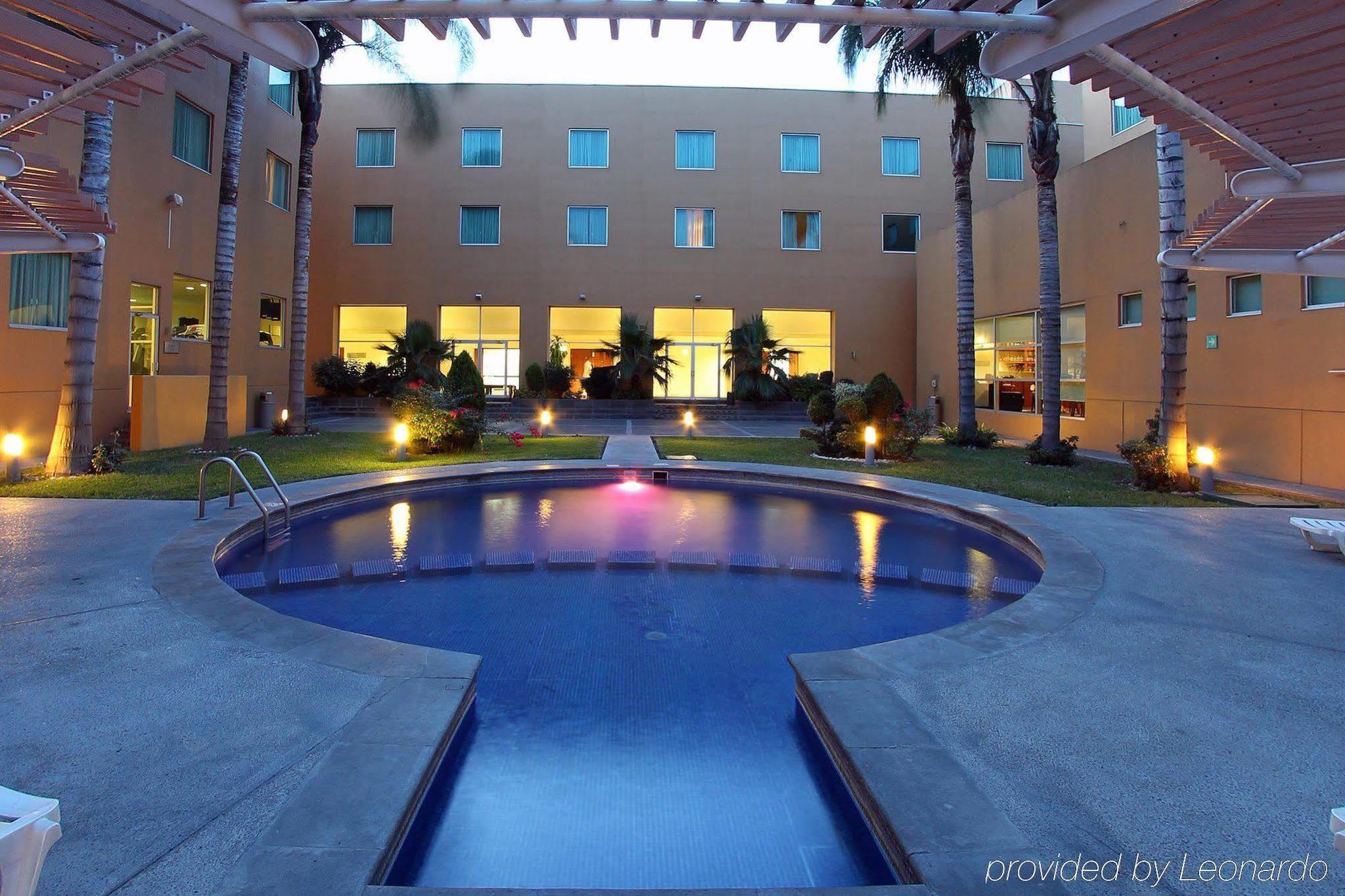 Fiesta Inn Express San Luis Potosi Oriente Luaran gambar